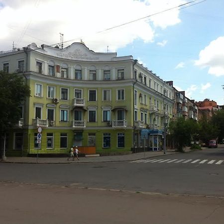 Vip Apartment Karl Marks Avenue 크리보이 로그 외부 사진